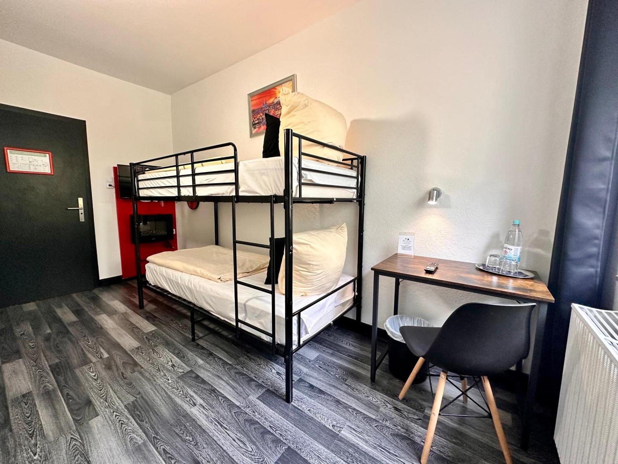Hotel Alt Deutz City-Messe-Arena Kontaktloser Self Check-In Kolonia Zewnętrze zdjęcie