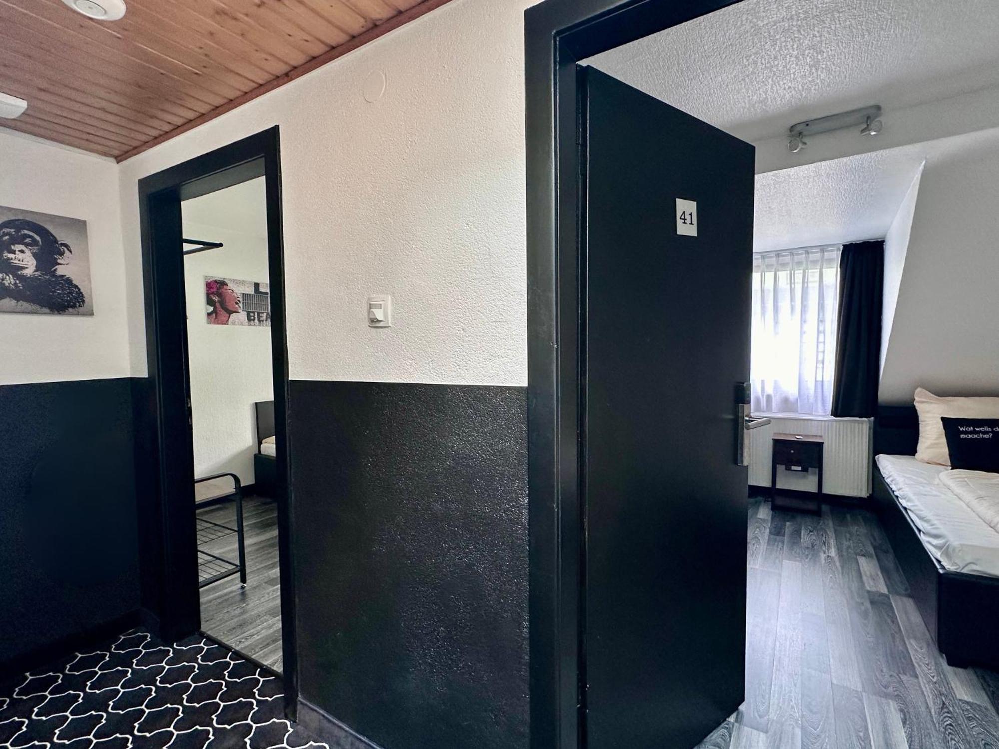 Hotel Alt Deutz City-Messe-Arena Kontaktloser Self Check-In Kolonia Zewnętrze zdjęcie
