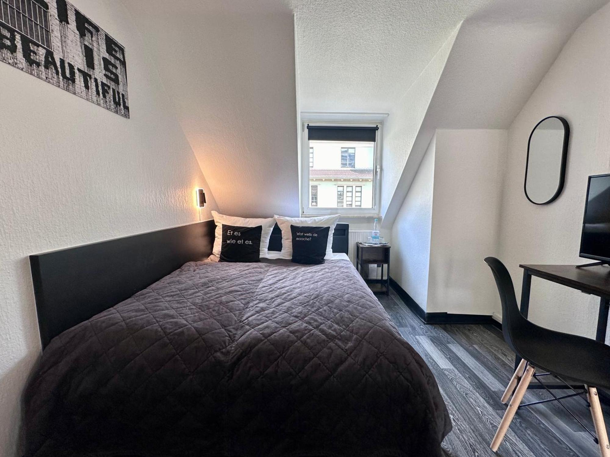 Hotel Alt Deutz City-Messe-Arena Kontaktloser Self Check-In Kolonia Zewnętrze zdjęcie