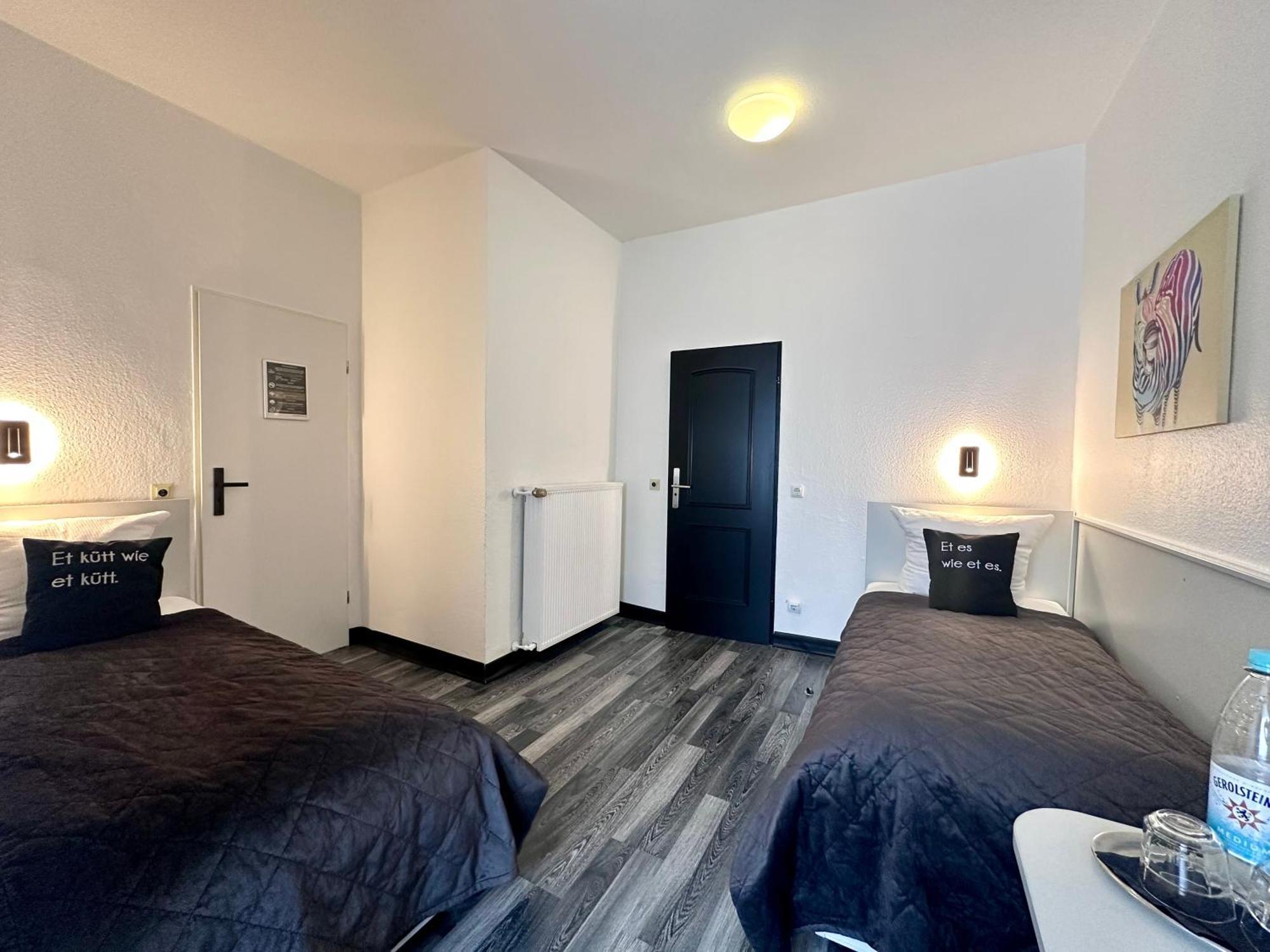 Hotel Alt Deutz City-Messe-Arena Kontaktloser Self Check-In Kolonia Zewnętrze zdjęcie