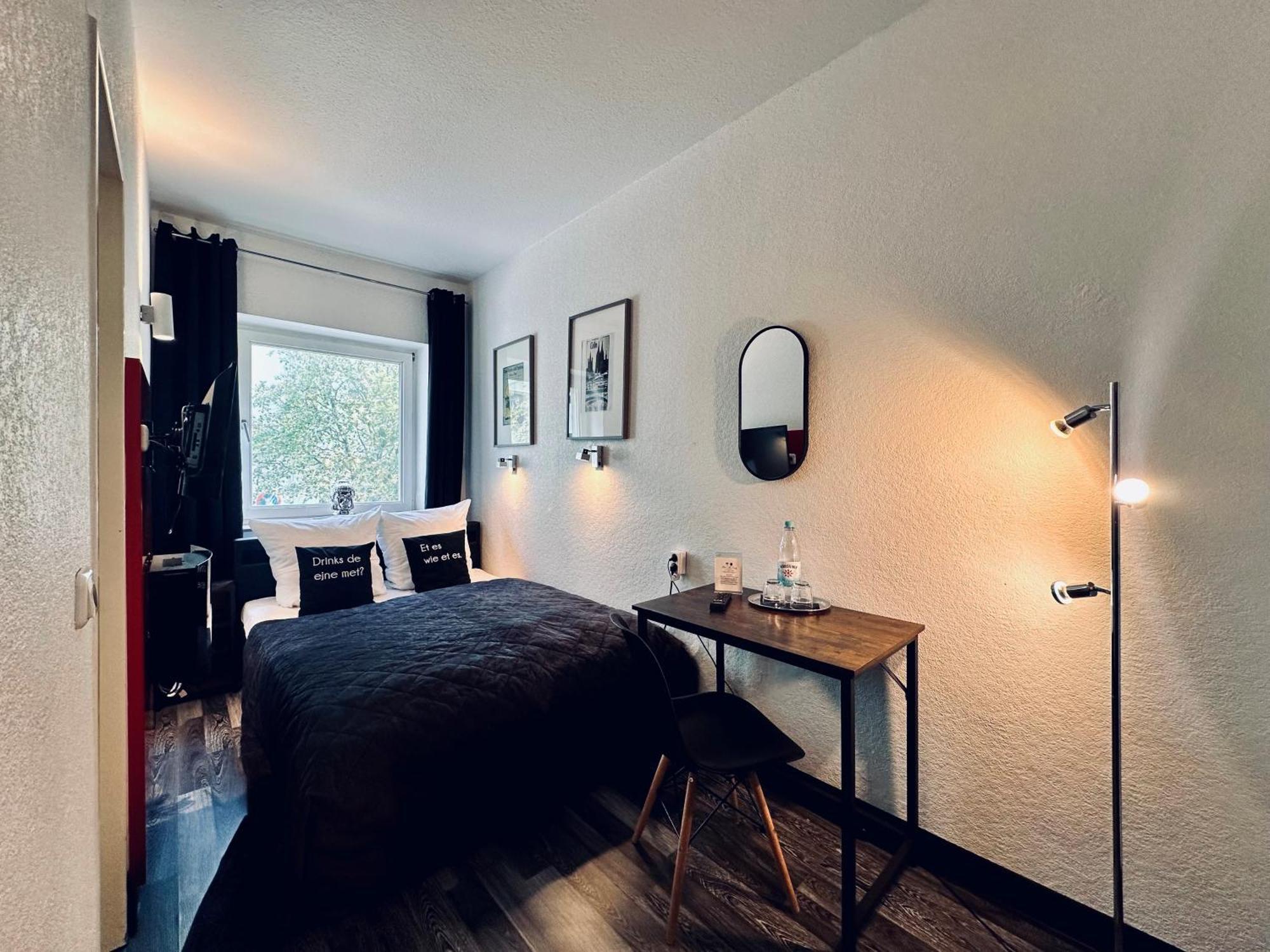 Hotel Alt Deutz City-Messe-Arena Kontaktloser Self Check-In Kolonia Zewnętrze zdjęcie